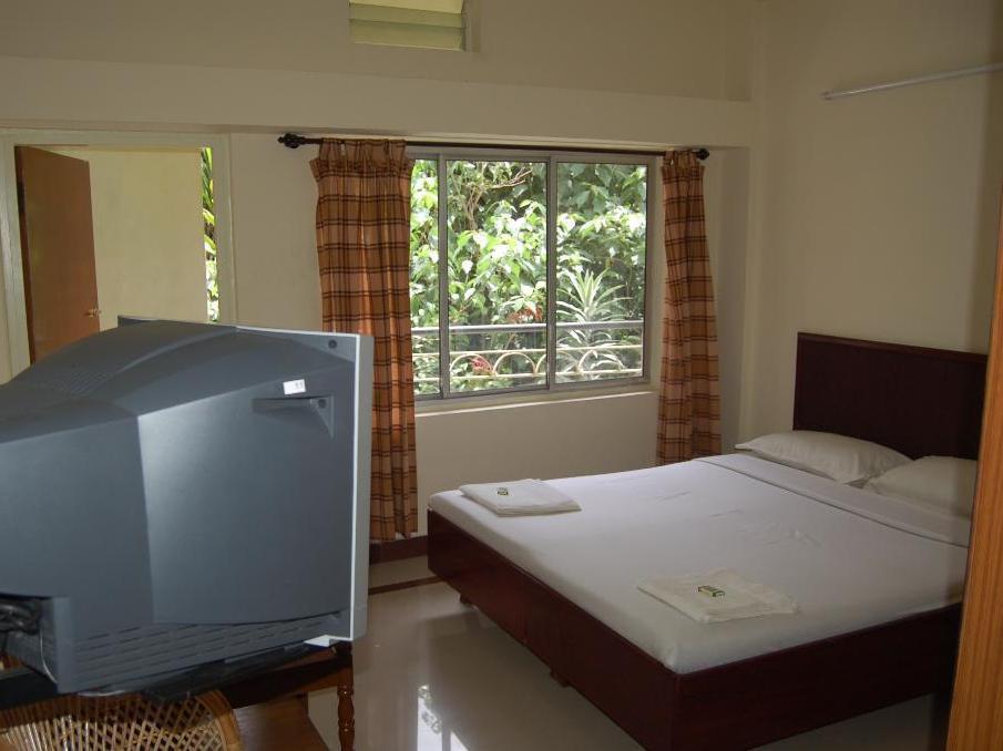 Hotel Blue Hills Coonoor Ооти Екстериор снимка